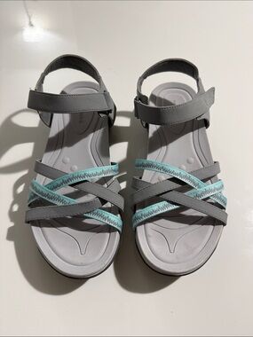 Easy Spirit Women's Edine Casual Slip-on Flat
Sandals Sz 8